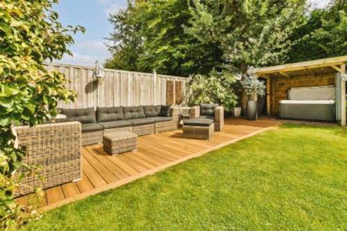 Ahşap Döşeme Uygulamaları: Deck ve Zemin Kaplama Çözümleri