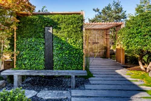 Dikey Bahçe ve Bitkilendirme Sistemleri