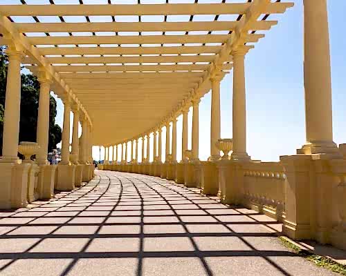 Pergola Sistemleri: Modern Modeller ve Pergola Özellikleri